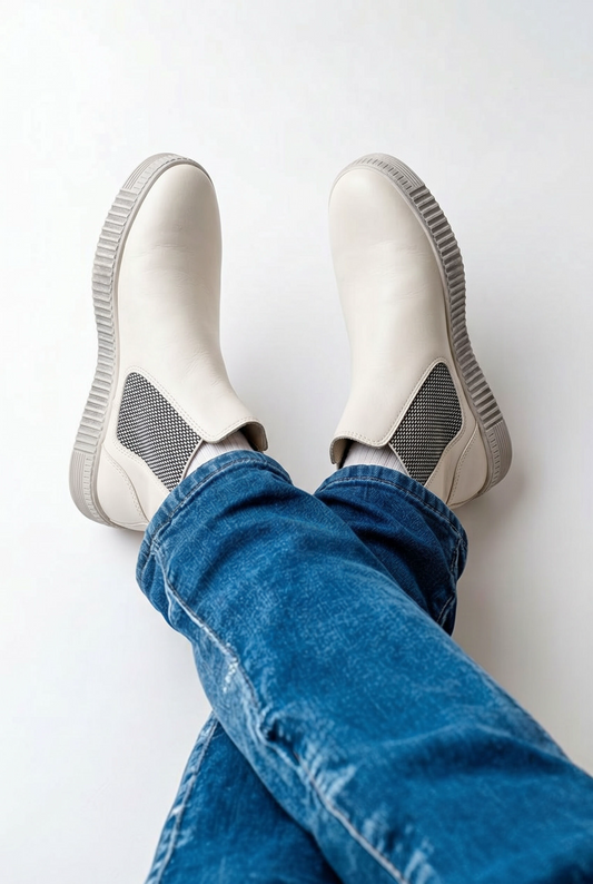 Gabor Premium White Leather Chelsea Boots – Size 42 EU / 8 UK